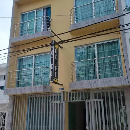 Hotel Los Manglares